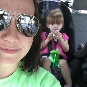 Meet your Posher, Casey